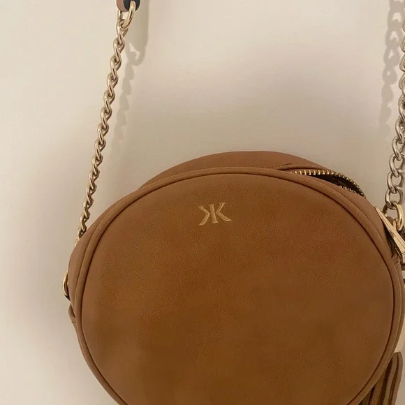 Kelly & Katie tan crossbody bag - Picture 6 of 12